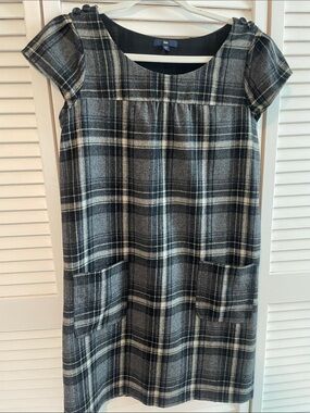 GAP Black & Gray Plaid Short-Sleeve Shift Dress